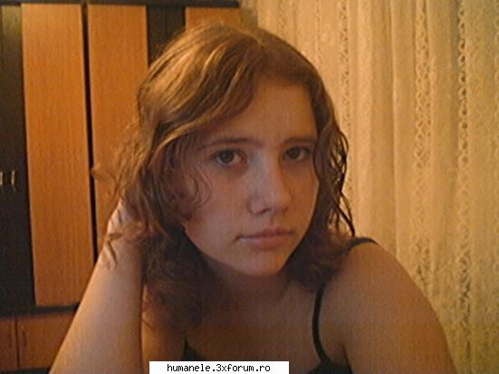 daniela alias d3vil_3m0_4ng3l (admin) - he he he ... poi salz lume nume: daniela data - --=Bunammm=--
